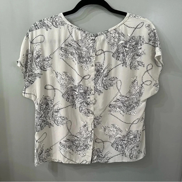 Joie Gray Blouse Short Sleeve Flowly Black Abstract Floral Design Size Small - Picture 4 of 5